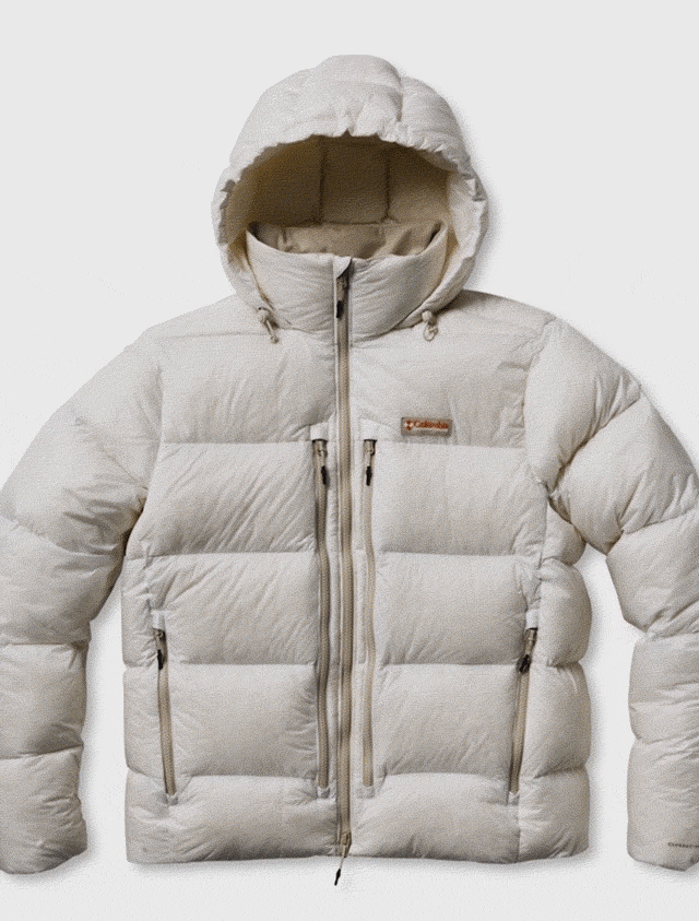 Gif of white CSC1938 jacket